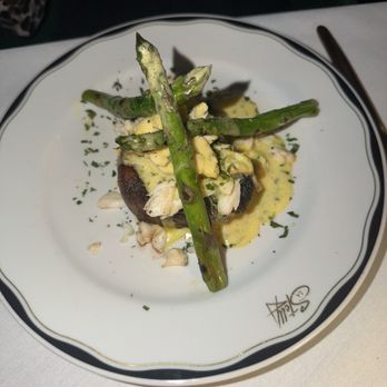 La Stella - Wagyu Filet - Steakhouses Near Me - Dallas, Texas La Stella - Wagyu Filet - Steakhouses Near Me - Dallas, Texas