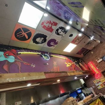 Devil Dawgs - South State - Hot Dogs Near Me - Chicago, Illinois Devil Dawgs - South State - Hot Dogs Near Me - Chicago, Illinois