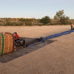 Foolish Pleasure Hot Air Balloon Rides - The whole team works to get the balloon ready