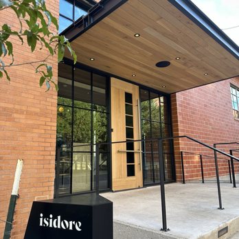Isidore - Entrance to Isidore at the Pullman Market at the Pearl - New American Near Me - San Antonio, Texas Isidore - Entrance to Isidore at the Pullman Market at the Pearl - New American Near Me - San Antonio, Texas