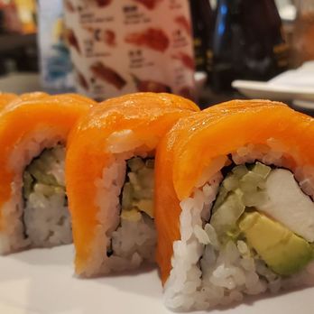 Yumi Sushi - Philadelphia Roll - Sushi Bars Near Me - Fallbrook, California