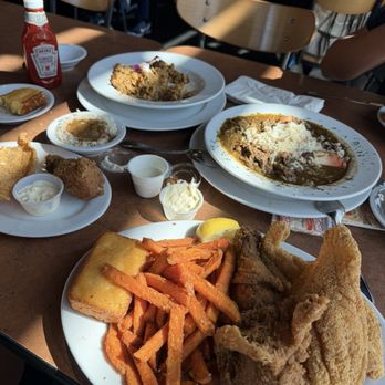 Che'yla's Southern Cuisine - Soul Food Near Me - Fairfield, California Che'yla's Southern Cuisine - Soul Food Near Me - Fairfield, California