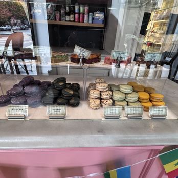 Lady Yum - Denny Triangle - Yummy set up - Macarons Near Me - Seattle, Washington Lady Yum - Denny Triangle - Yummy set up - Macarons Near Me - Seattle, Washington