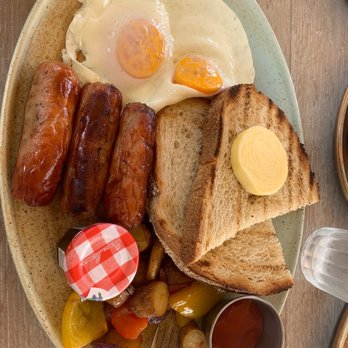 Driftwood Kitchen - Eggs, sausage, potatoes with sourdough toast - Seafood Near Me - Laguna Beach, California