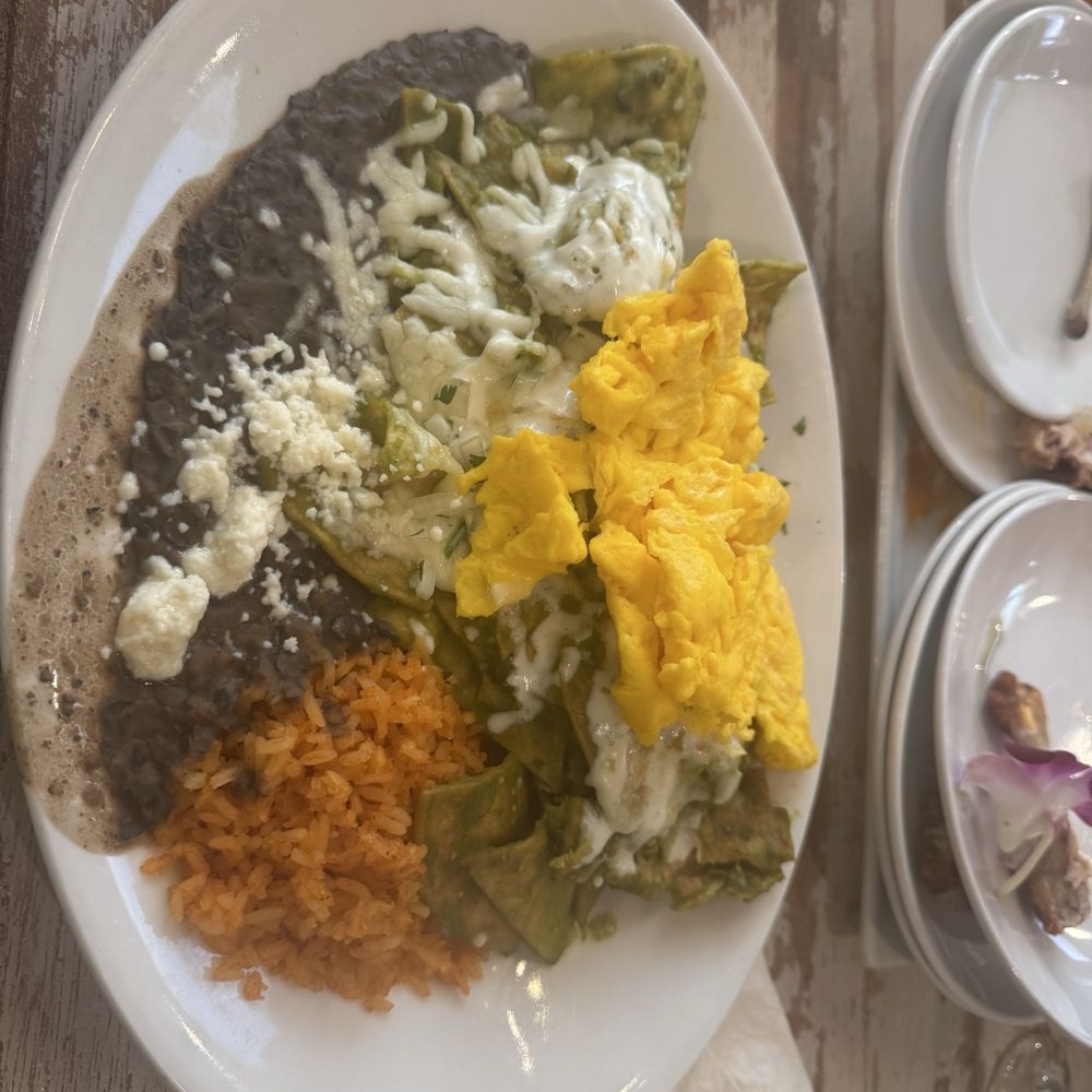 Toast Kitchen & Bar - Green Chilaquiles - Breakfast & Brunch Near Me - Brea, California Toast Kitchen & Bar - Green Chilaquiles - Breakfast & Brunch Near Me - Brea, California