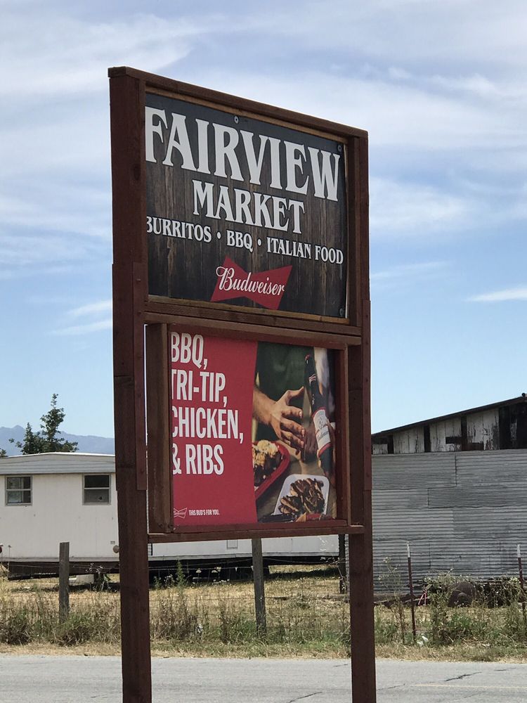 Fairview Country Market Logo
