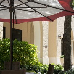 Outdoor Dining Patio