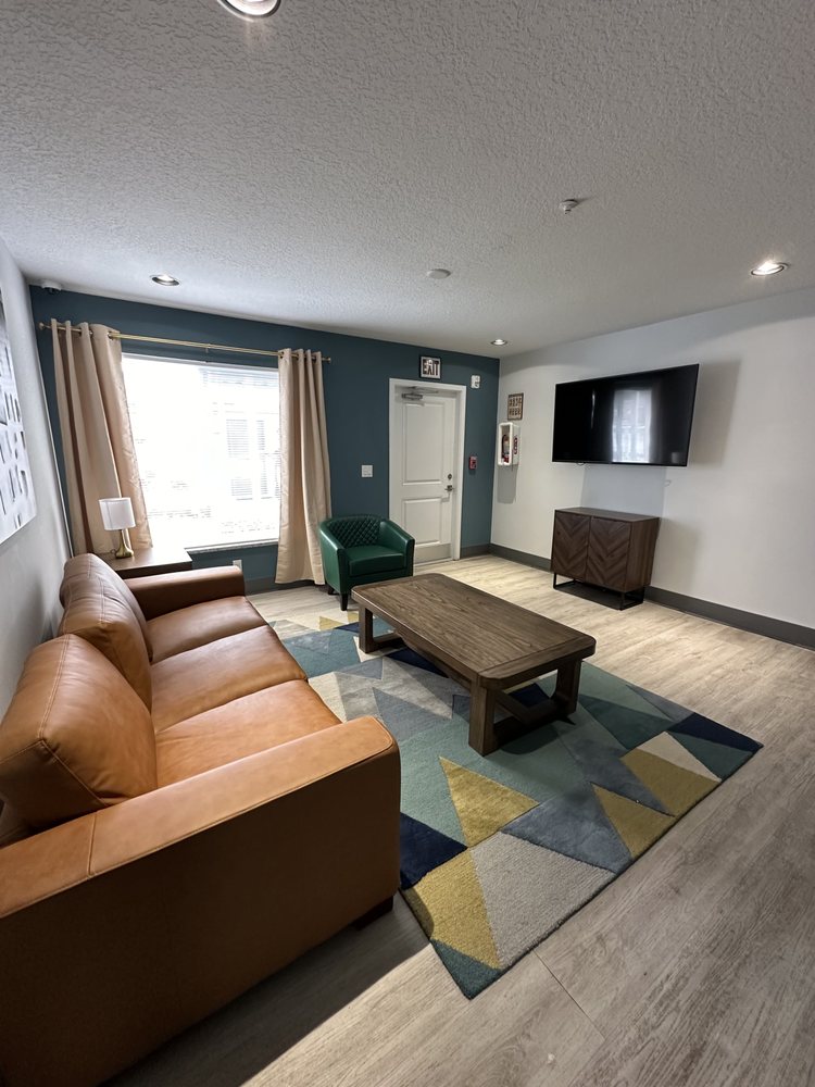 Diamond Behavioral Health - grief counselor in Palm Beach Gardens, FL