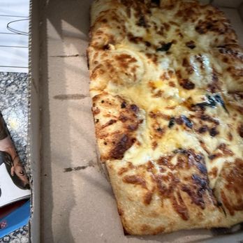 Square Peg Pizzeria Shelton - This is not Detroit style pizza... - Italian Near Me - Shelton, Connecticut Square Peg Pizzeria Shelton - This is not Detroit style pizza... - Italian Near Me - Shelton, Connecticut
