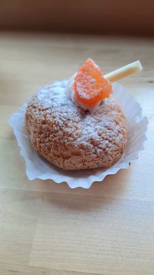 Popovers On the Square by null