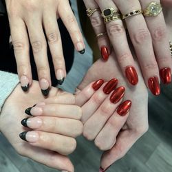 Happy Nails - Nails
