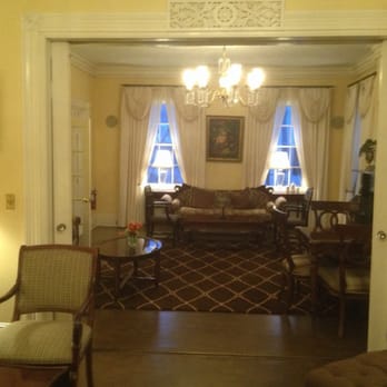 Jared Coffin House - Lobby - Hotels Near Me - Nantucket, Massachusetts