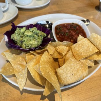 Wood Ranch Corona - Fresh Guacamole, Chips & Salsa - Barbeque Near Me - Corona, California Wood Ranch Corona - Fresh Guacamole, Chips & Salsa - Barbeque Near Me - Corona, California