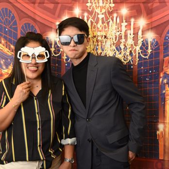 Glamify Me Photobooth - Photo Booth Rentals Near Me