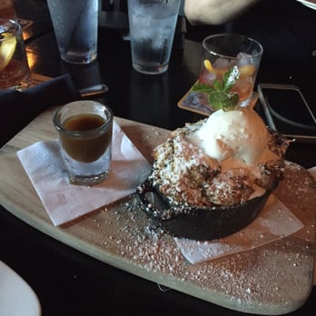 Morrison - Bread pudding is amazing - Gastropubs Near Me - Los Angeles, California