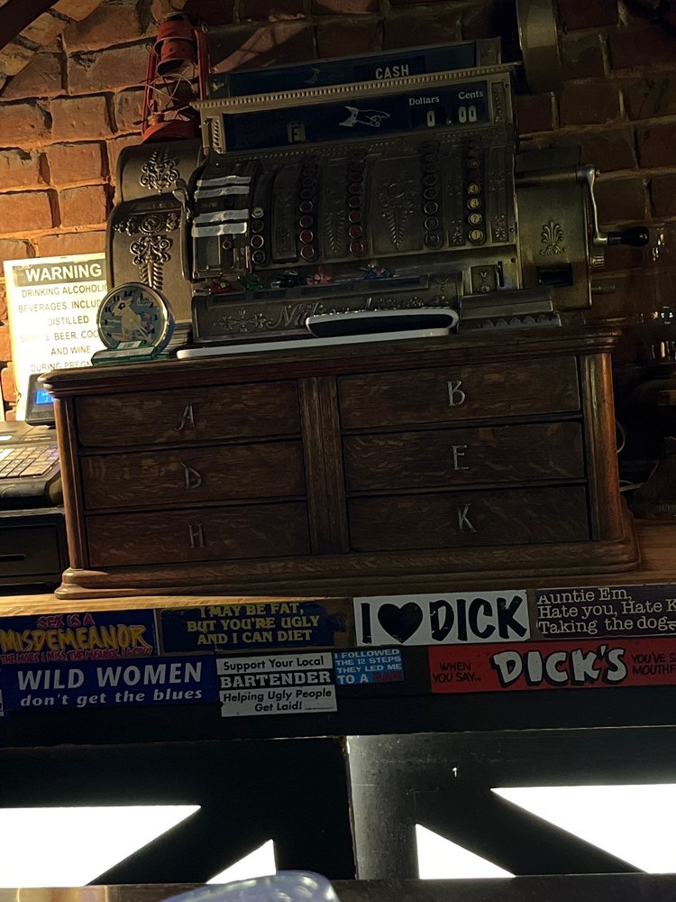 RED’S BIRD CAGE Updated September 2024 17 Reviews 231 S Main St, Yuma, Arizona Nightlife