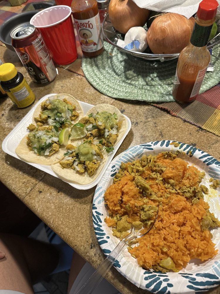 IE Street Tacos Logo