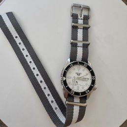 Seiko Snoopy Seiko Snoopy