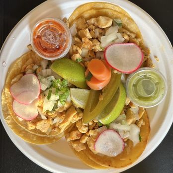 Brothers SF - Chicken tacos - Food Trucks Near Me - San Francisco, California Brothers SF - Chicken tacos - Food Trucks Near Me - San Francisco, California