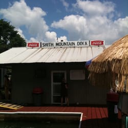 Smith Mountain Dock & Lodge