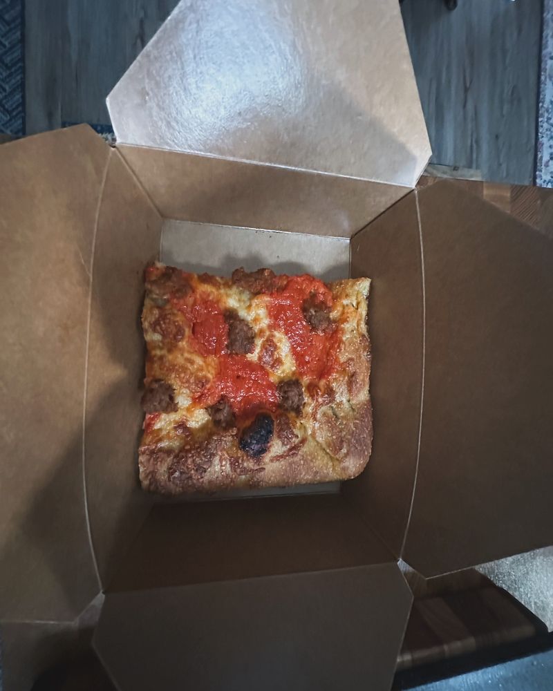 SERENA’S PIZZERIA & HOAGIES Updated September 2024 12 Reviews 766