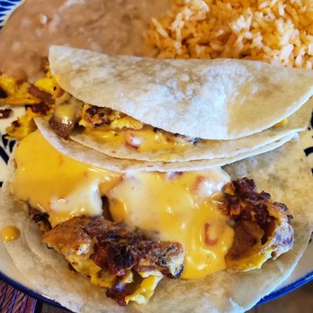 Roasted Chiles - Breakfast Tacos with Bacon. - Mexican Near Me - Kihei, Hawaii