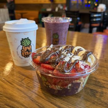 Yumi Bar - Acai Bowls Near Me - Providence, Rhode Island
