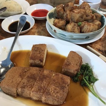 Pacific Lighthouse Restaurant - Tofu & sautéed turnip cake in chili sauce - Dim Sum Near Me - Alameda, California Pacific Lighthouse Restaurant - Tofu & sautéed turnip cake in chili sauce - Dim Sum Near Me - Alameda, California
