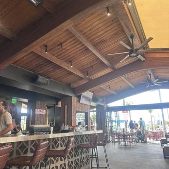 The Crack Shack - Open air inside bar and tables - New American Near Me - Encinitas, California