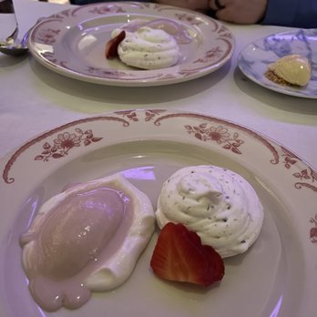 Georgie - Dessert course - New American Near Me - Dallas, Texas Georgie - Dessert course - New American Near Me - Dallas, Texas