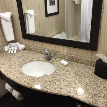 Hilton Garden Inn Findlay - Sink - Hotels Near Me - Findlay, Ohio