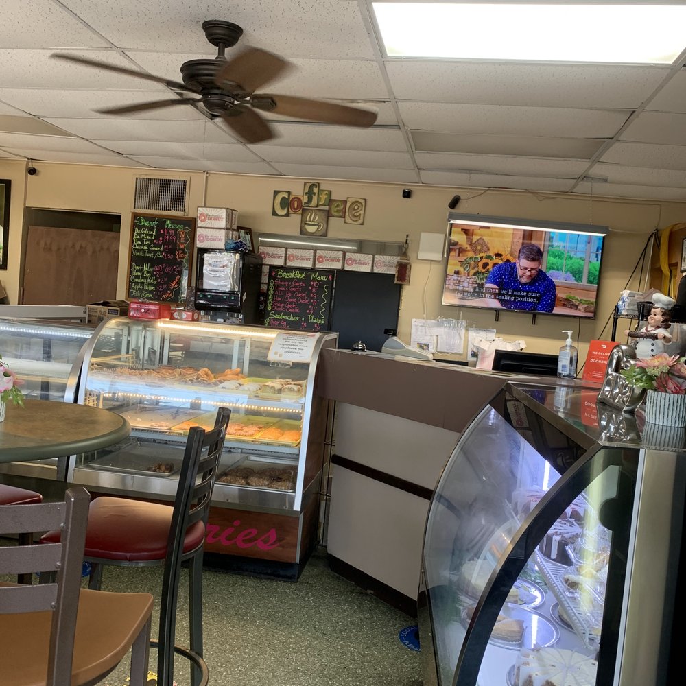 Mr B's Bakery - Inside - Donuts Near Me - New Orleans, Louisiana