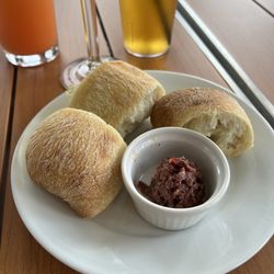 Bella Notte Ristorante - Starter bread