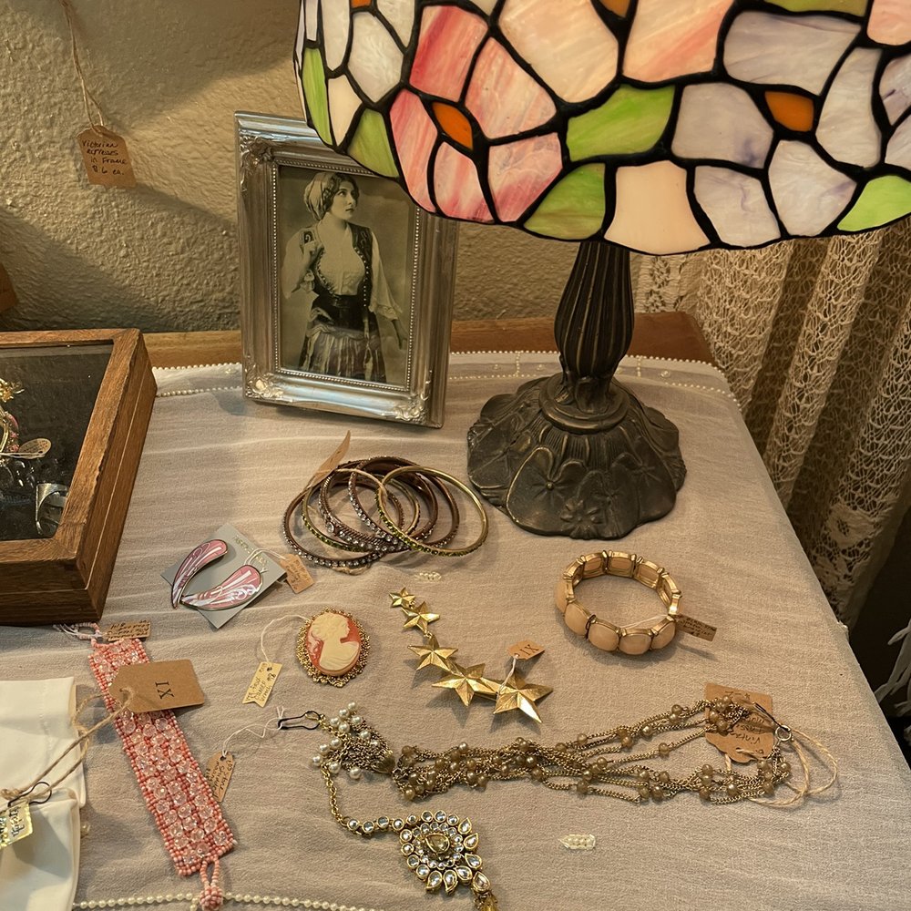 Treasure Hunters - Jewelry - Antiques Near Me - Turlock, California Treasure Hunters - Jewelry - Antiques Near Me - Turlock, California