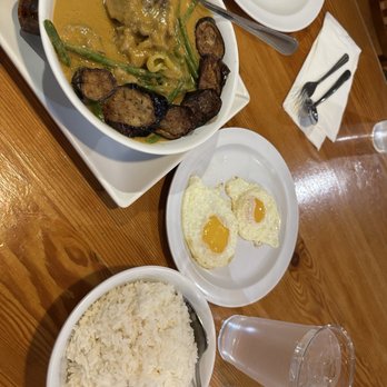 Fil Cuisine - Rice, 2 sunny side eggs, kare kare - Filipino Near Me - Kent, Washington