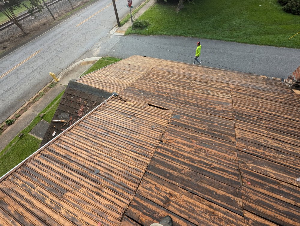 Slide of Wayne's Roofing