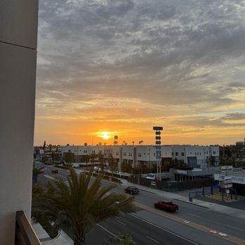 Zia - Sunset - Apartments Near Me - Anaheim, California Zia - Sunset - Apartments Near Me - Anaheim, California