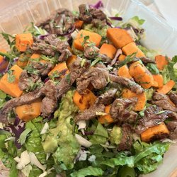 KB's - Ketchum - H&G salad with steaks. Excellent!