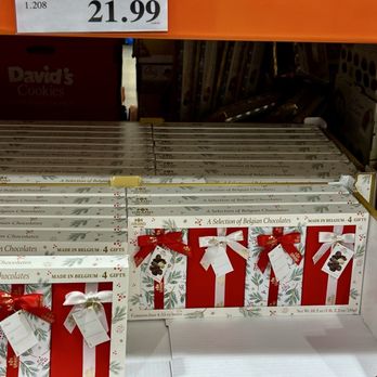 Costco - Wholesale Stores Near Me - Signal Hill, California