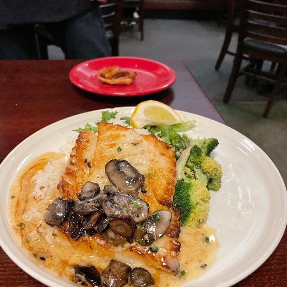 Summer Shack - Haddock, White Rice, Mushrooms, Broccoli - Seafood Near Me - Uncasville, Connecticut