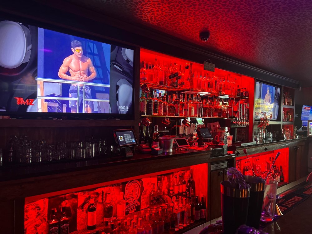 THE BARREL TAVERN 68 Photos & 156 Reviews 4547 Van Nuys Blvd