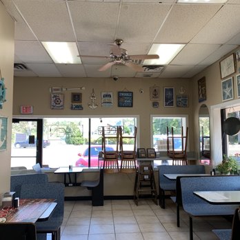 Bagels by the Bay - It's cute from this angle, but that's about it. - Bagels Near Me - Oakdale, New York Bagels by the Bay - It's cute from this angle, but that's about it. - Bagels Near Me - Oakdale, New York