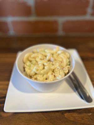 Guy's for Lunch by null