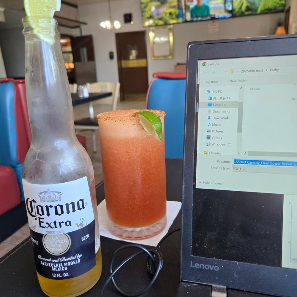Buck Cafe Bar Restaurant & Lounge - Cheers! Great staff - Breakfast & Brunch Near Me - Bakersfield, California