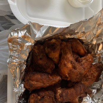 Tonys Pizza and Wings - a tray of food - Chicken Wings Near Me - Charlotte, North Carolina Tonys Pizza and Wings - a tray of food - Chicken Wings Near Me - Charlotte, North Carolina