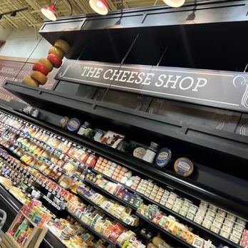 Lowes Foods - Cheese shop - Grocery Near Me - Huntersville, North Carolina
