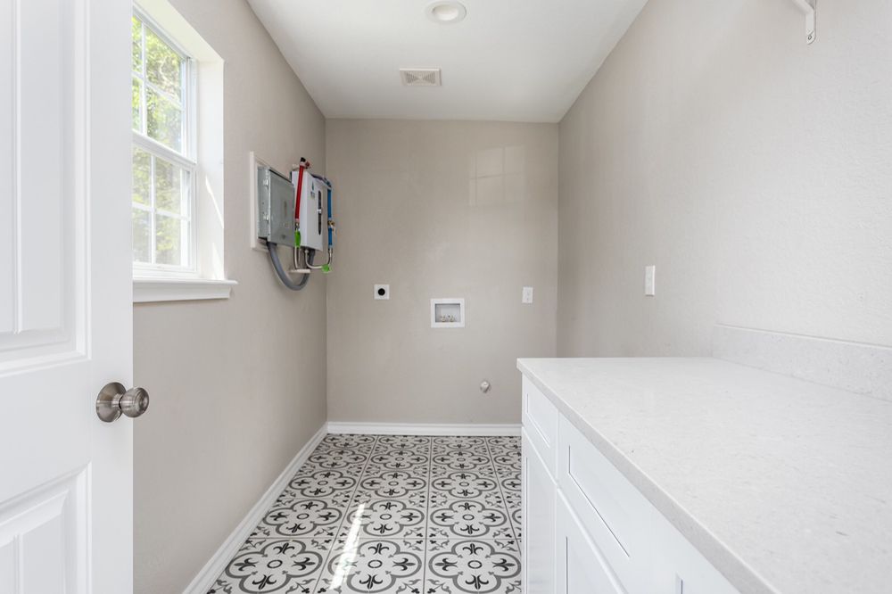 Slide of Alpha Construction & Roofing