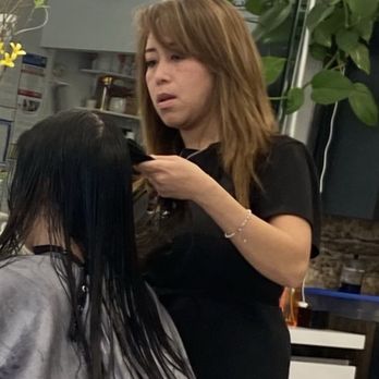 Best Hair Care - Jessica cut my hair uneven, she cut the right side longer than the left. - Hair Salons Near Me - Tustin, California