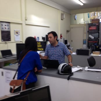 CompuMax - Navid helping customer - Data Recovery Near Me - Los Angeles, California