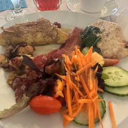 Country Club Of Waterbury - Brunch